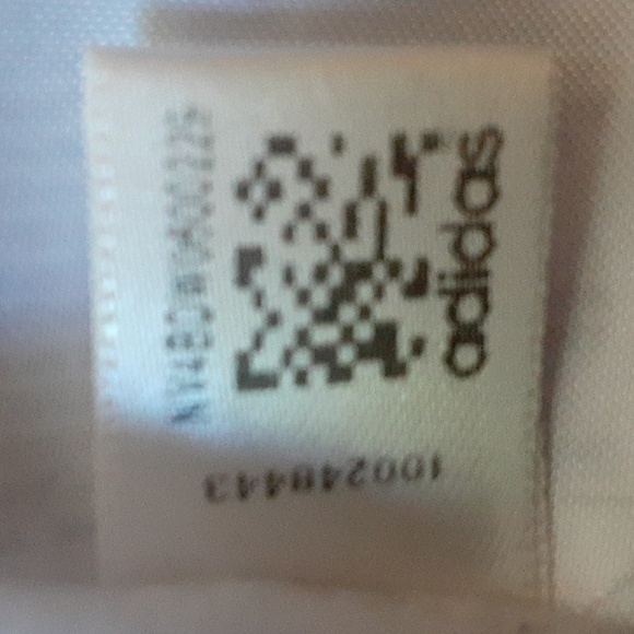 Adidas jacket - Picture 12 of 12